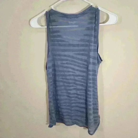 Converse tiger print burns out tank size xs - Picture 6 of 6